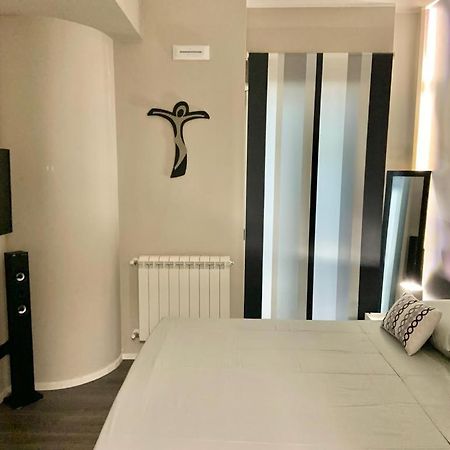 Ferienwohnung Relais Casa Via Generale Del Buono 13 Milazzo Exterior foto